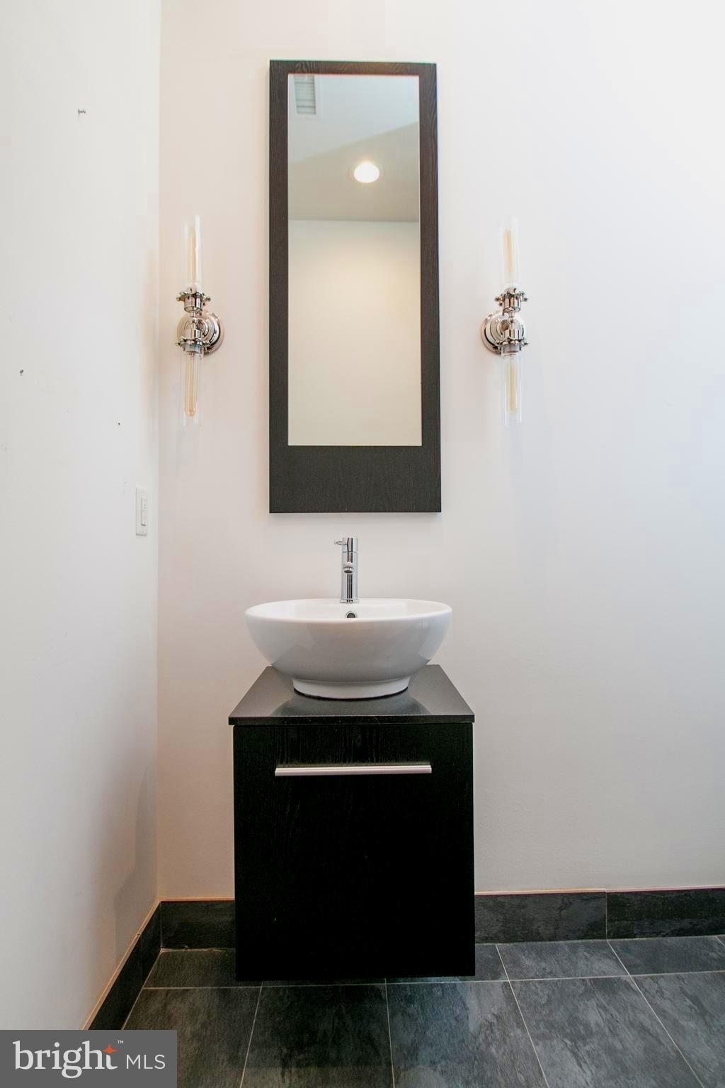 243 Tasker Street Philadelphia, PA 19148 - Photo 24 of 75 Bathroom