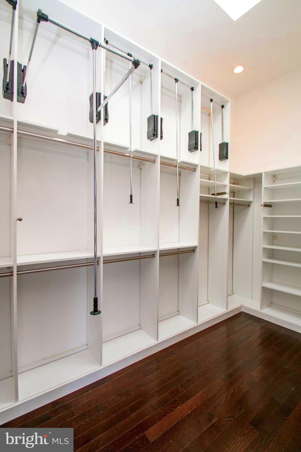 243 Tasker Street Philadelphia, PA 19148 - Photo 39 of 75 Master BR walk-in closet