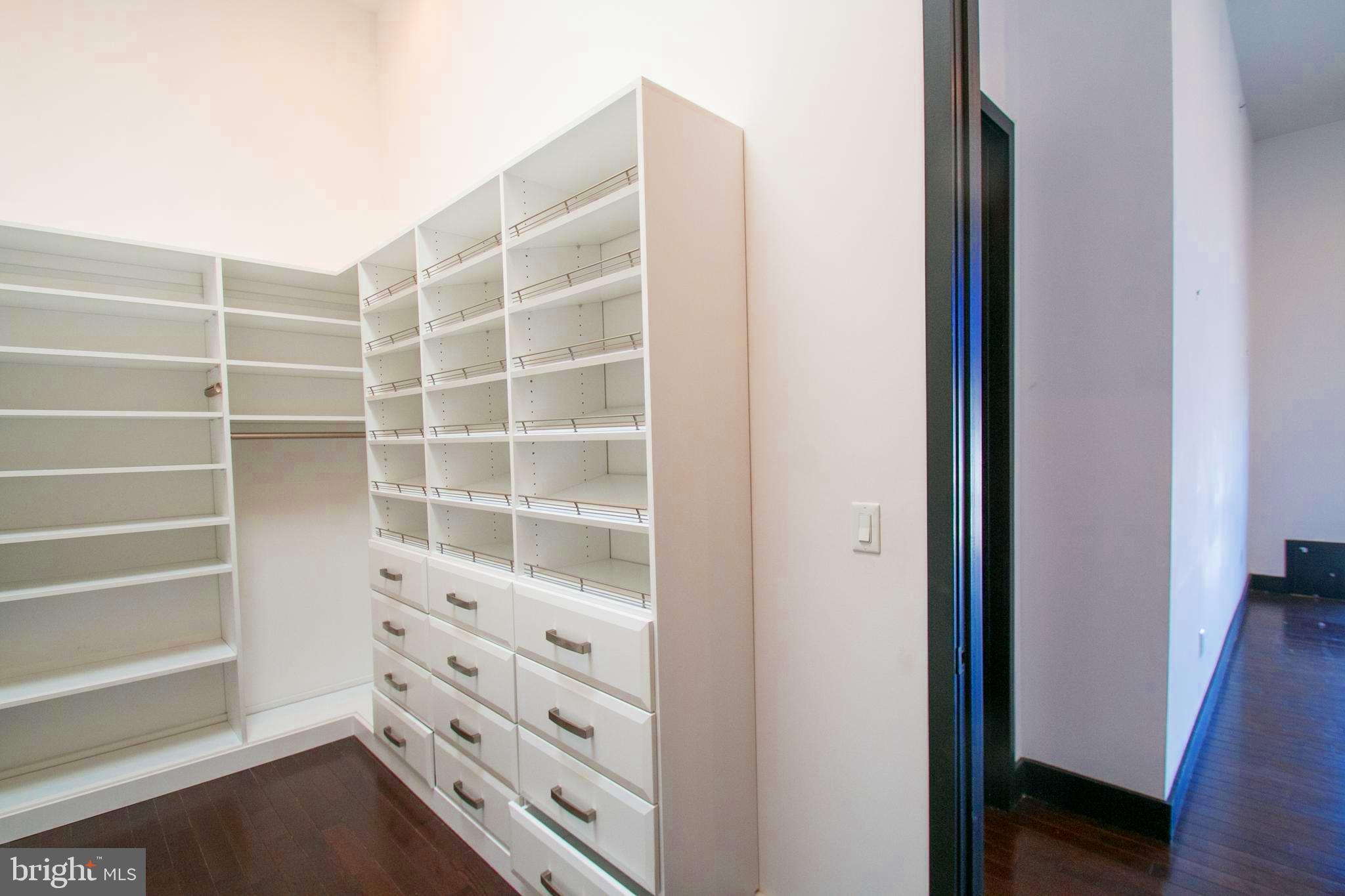 243 Tasker Street Philadelphia, PA 19148 - Photo 40 of 75 Exiting the master bedroom closet