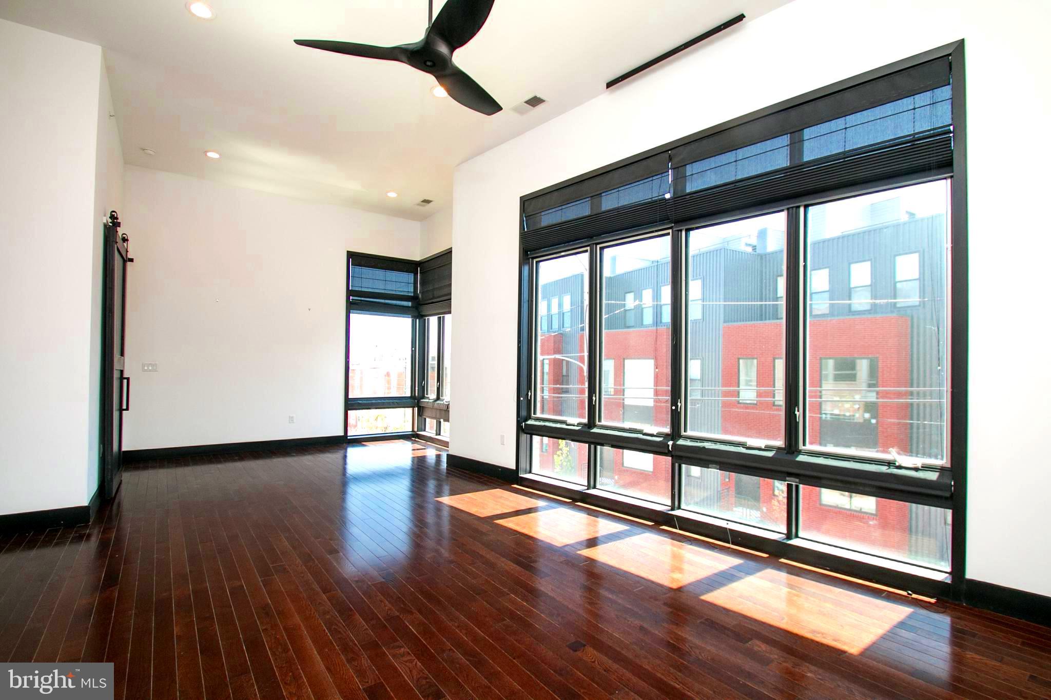 243 Tasker Street Philadelphia, PA 19148 - Photo 46 of 75 2nd bedroom