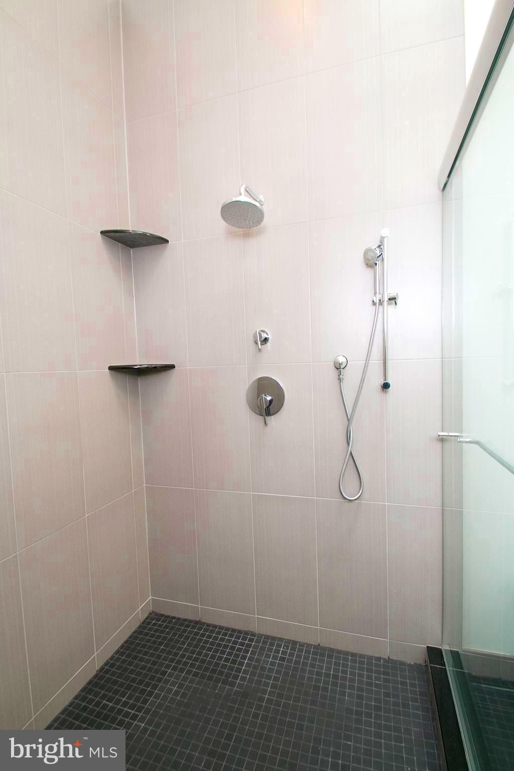 243 Tasker Street Philadelphia, PA 19148 - Photo 48 of 75 Walk-in shower