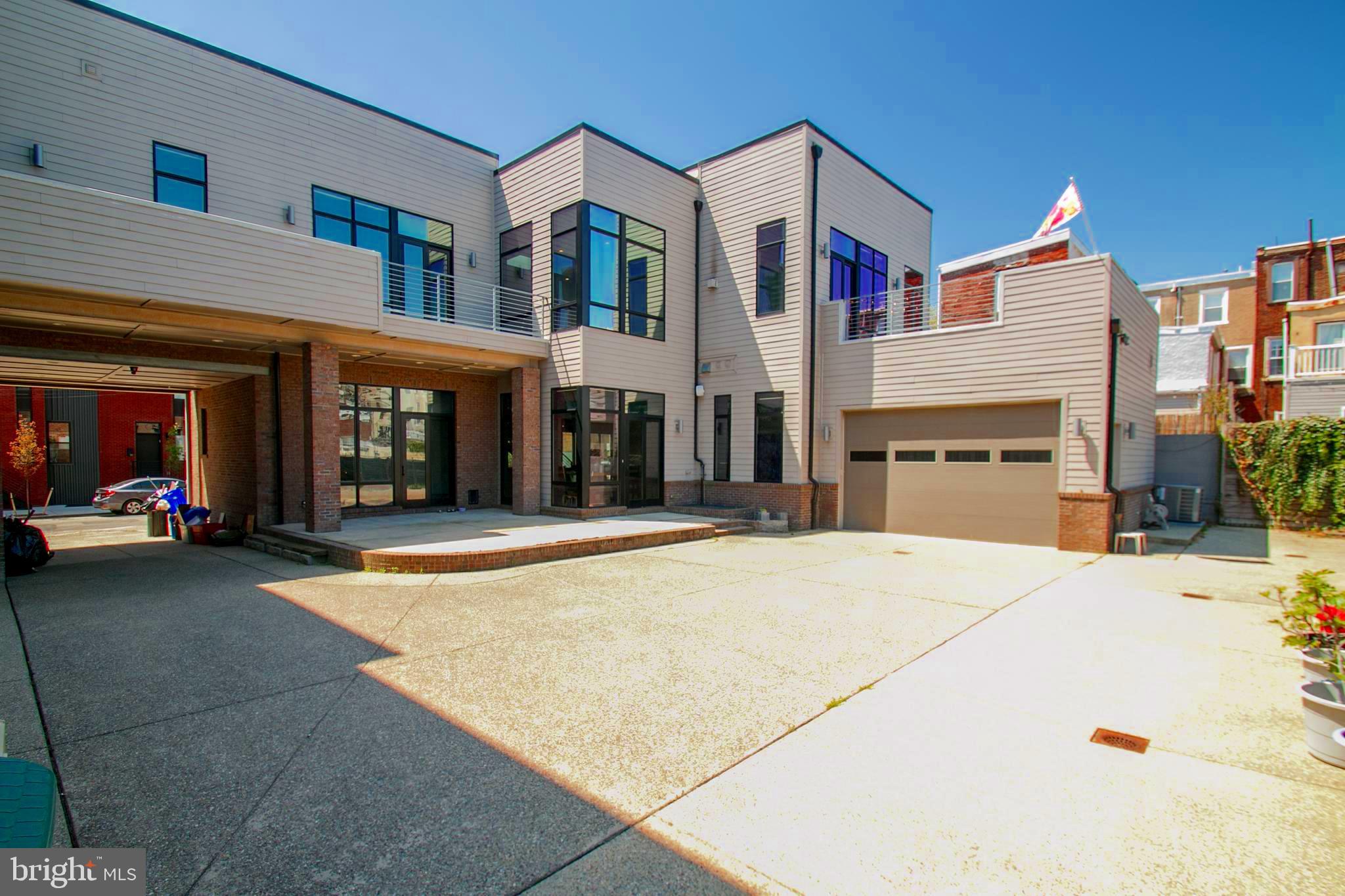 243 Tasker Street Philadelphia, PA 19148 - Photo 66 of 75 Exterior back