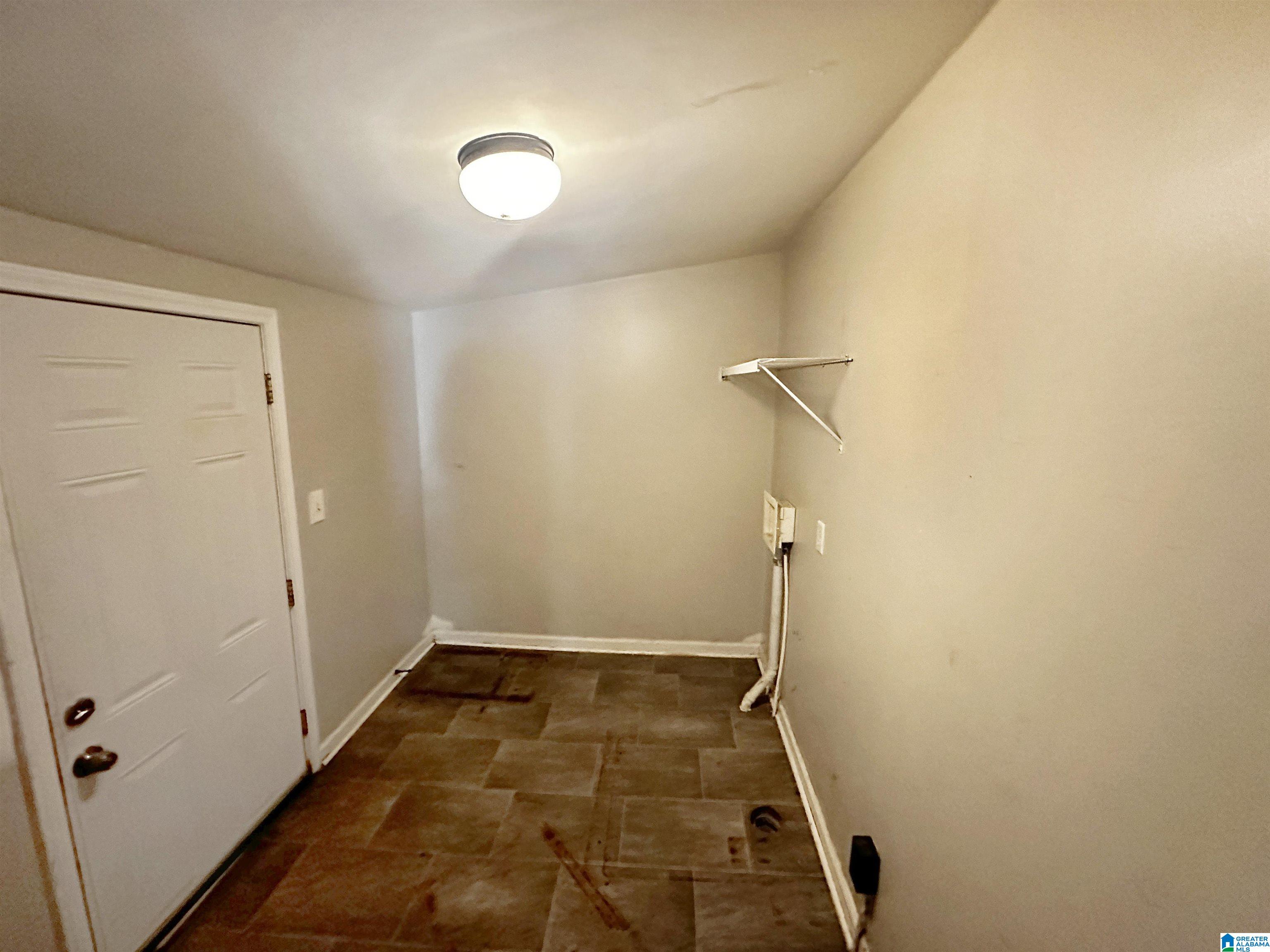 406 Pine Street Southwest Bessemer, AL 35022 - Photo 5 of 13