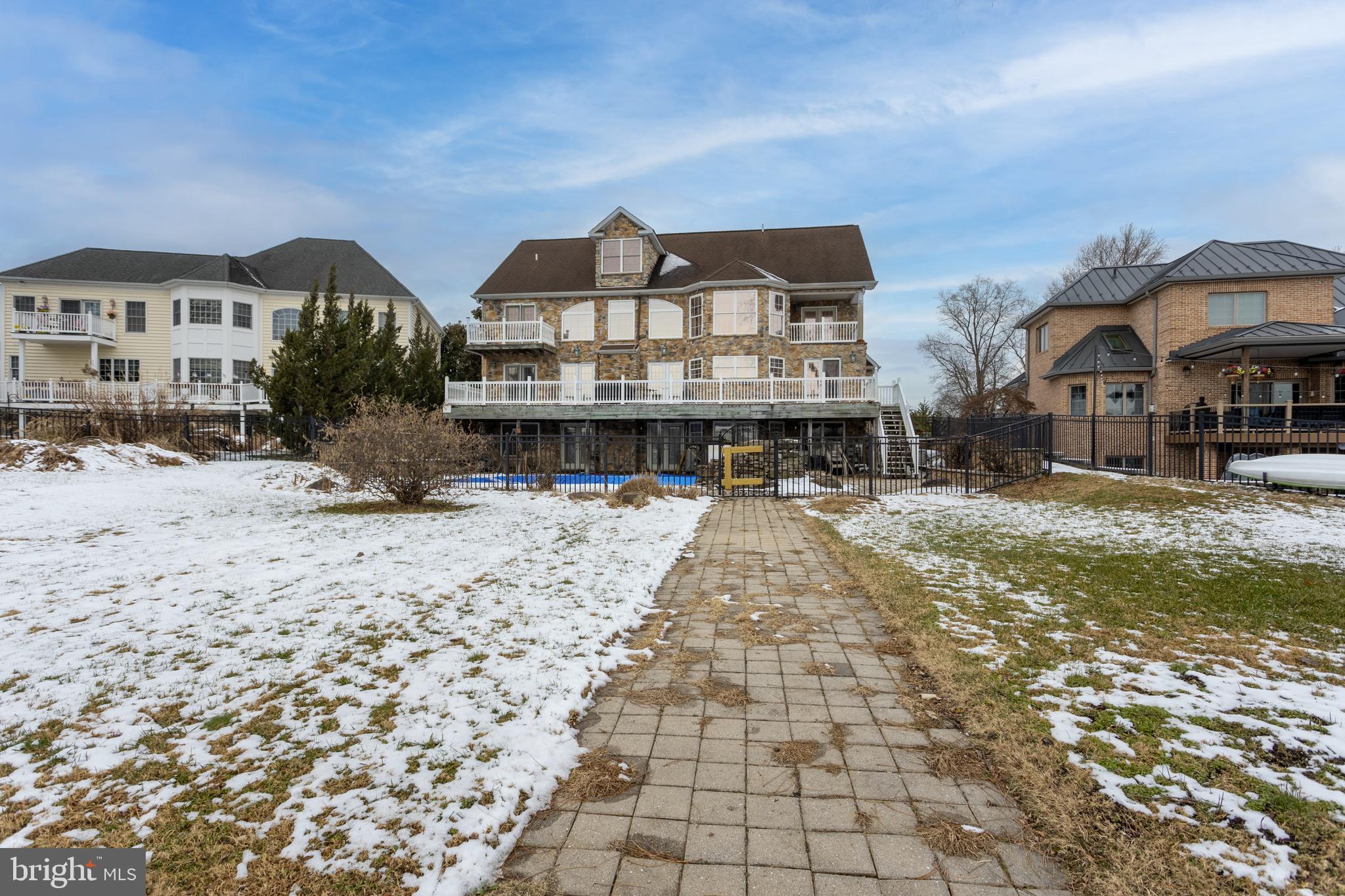 415 Shore Drive Joppa, MD 21085 - Photo 4 of 71