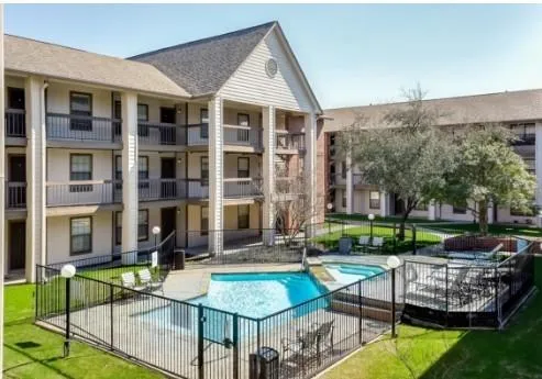 $224,500 | 218 North Texas Boulevard, Denton, TX 76201
