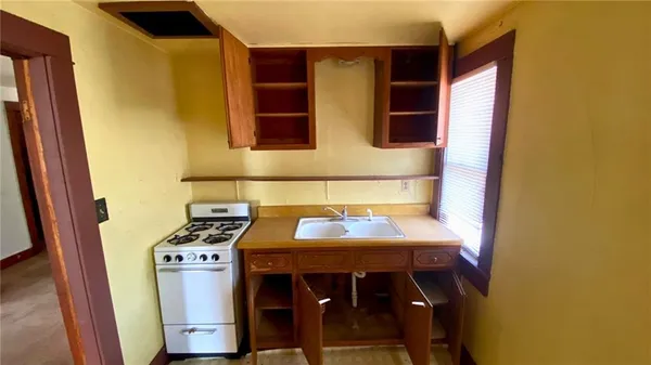 $99,900 | 309 East Culton Street, Warrensburg, MO 64093