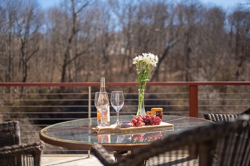 10 Quarry Street Gloucester, MA 01930 - Photo 15 of 27