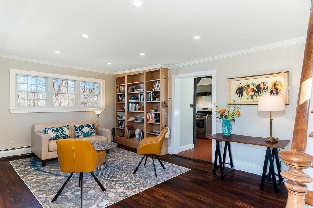 10 Quarry Street Gloucester, MA 01930 - Photo 8 of 27