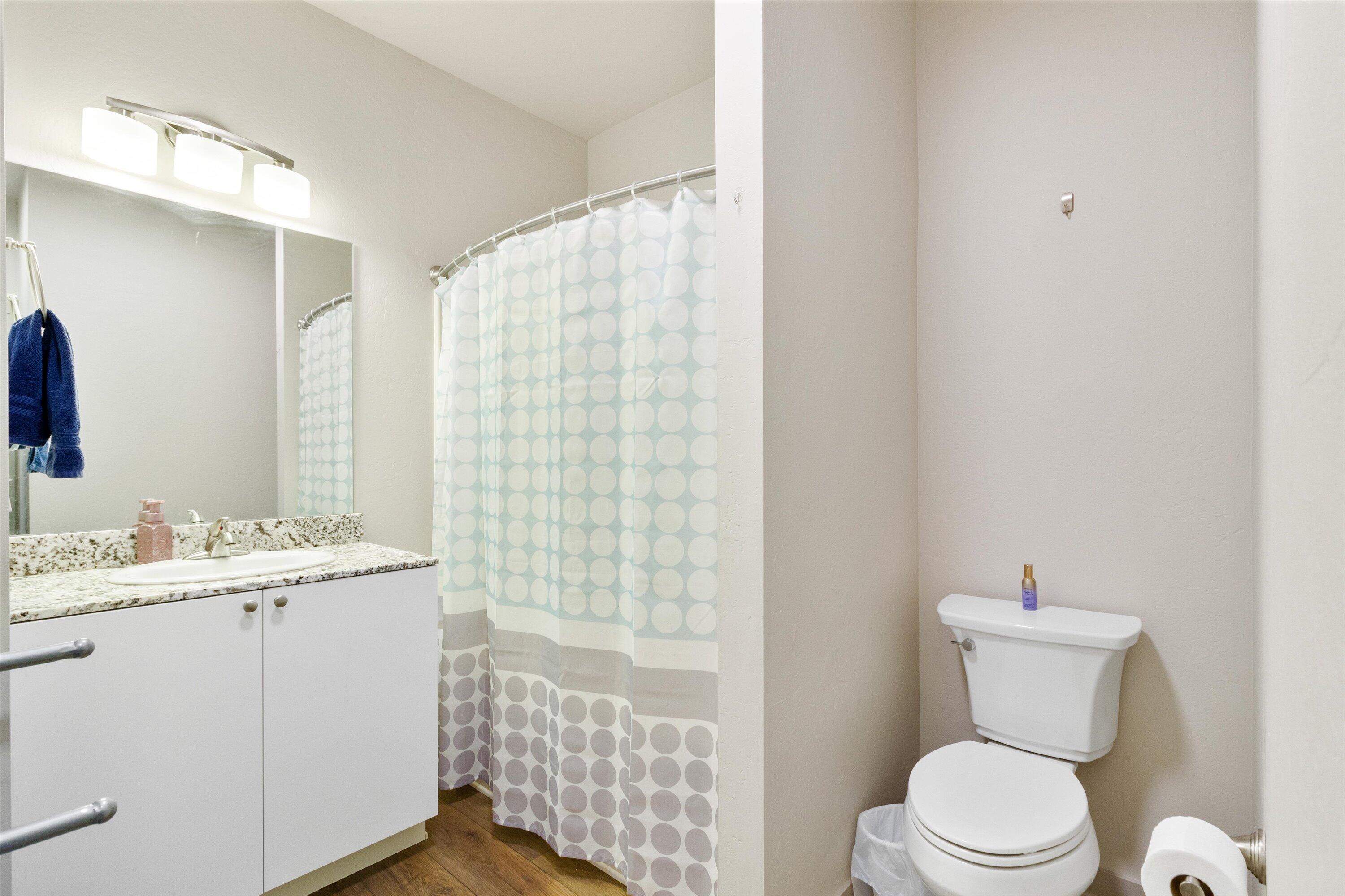 418 Azalea Court Talent, OR 97540 - Photo 9 of 20 09-418 Azalea Ct-9