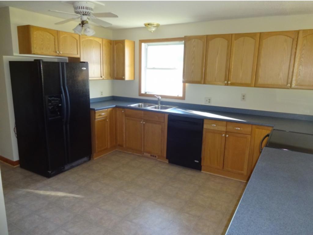 140 Lowell Road Windham, NH 03087 - Photo 11 of 24