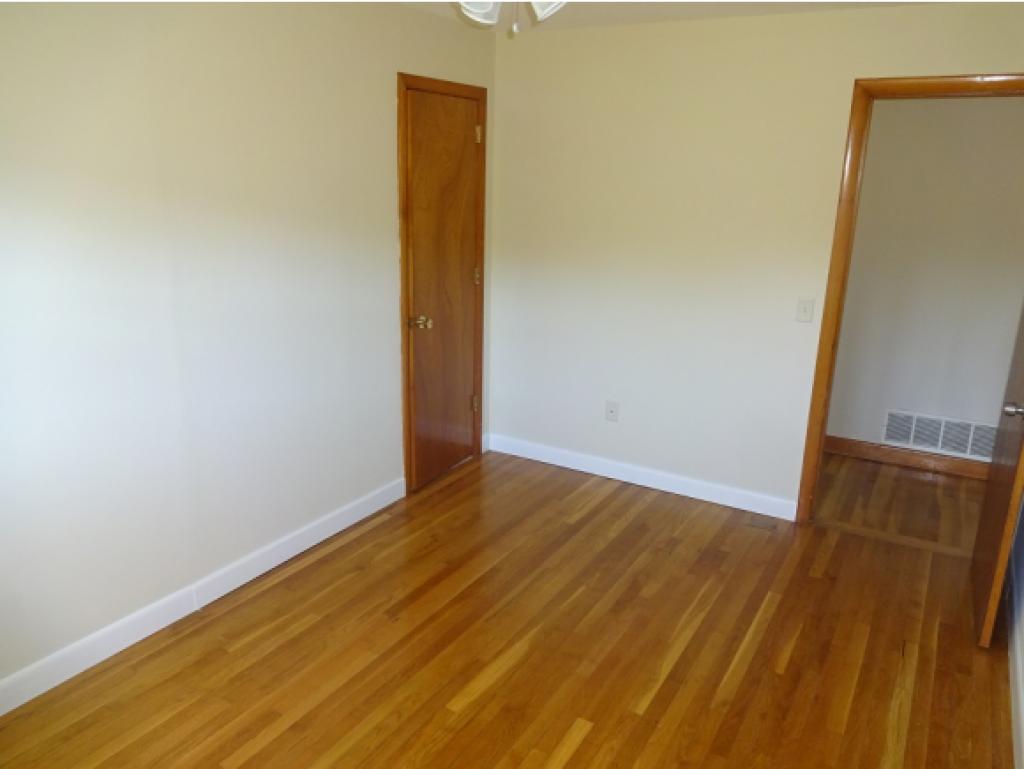 140 Lowell Road Windham, NH 03087 - Photo 20 of 24