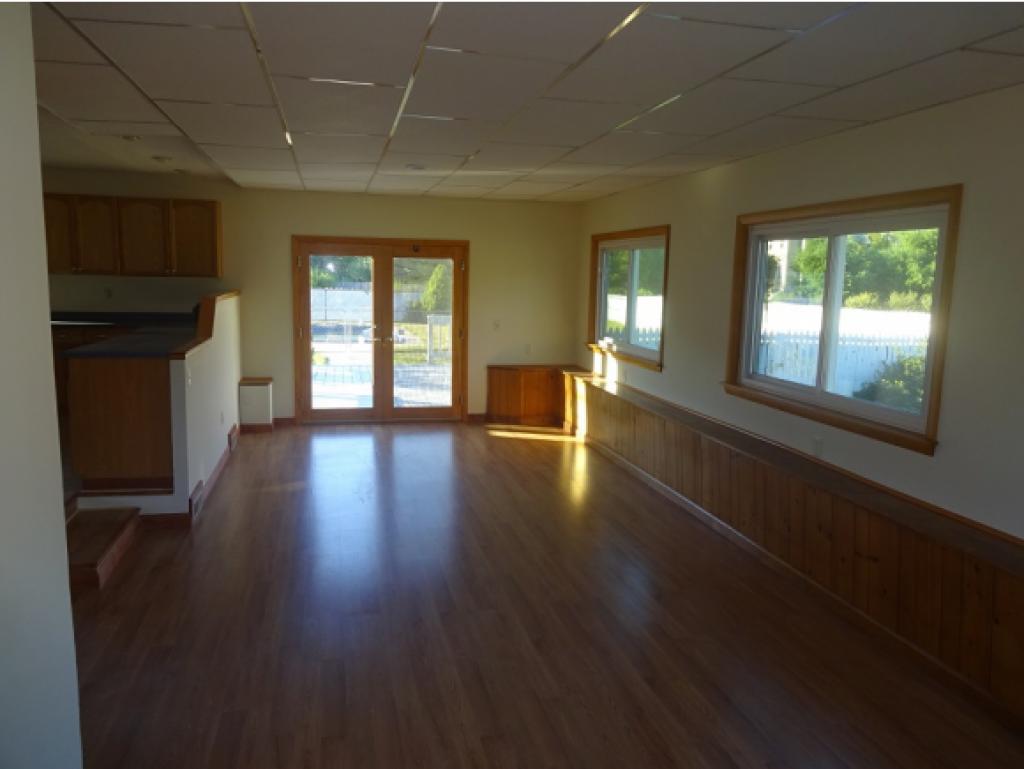 140 Lowell Road Windham, NH 03087 - Photo 9 of 24
