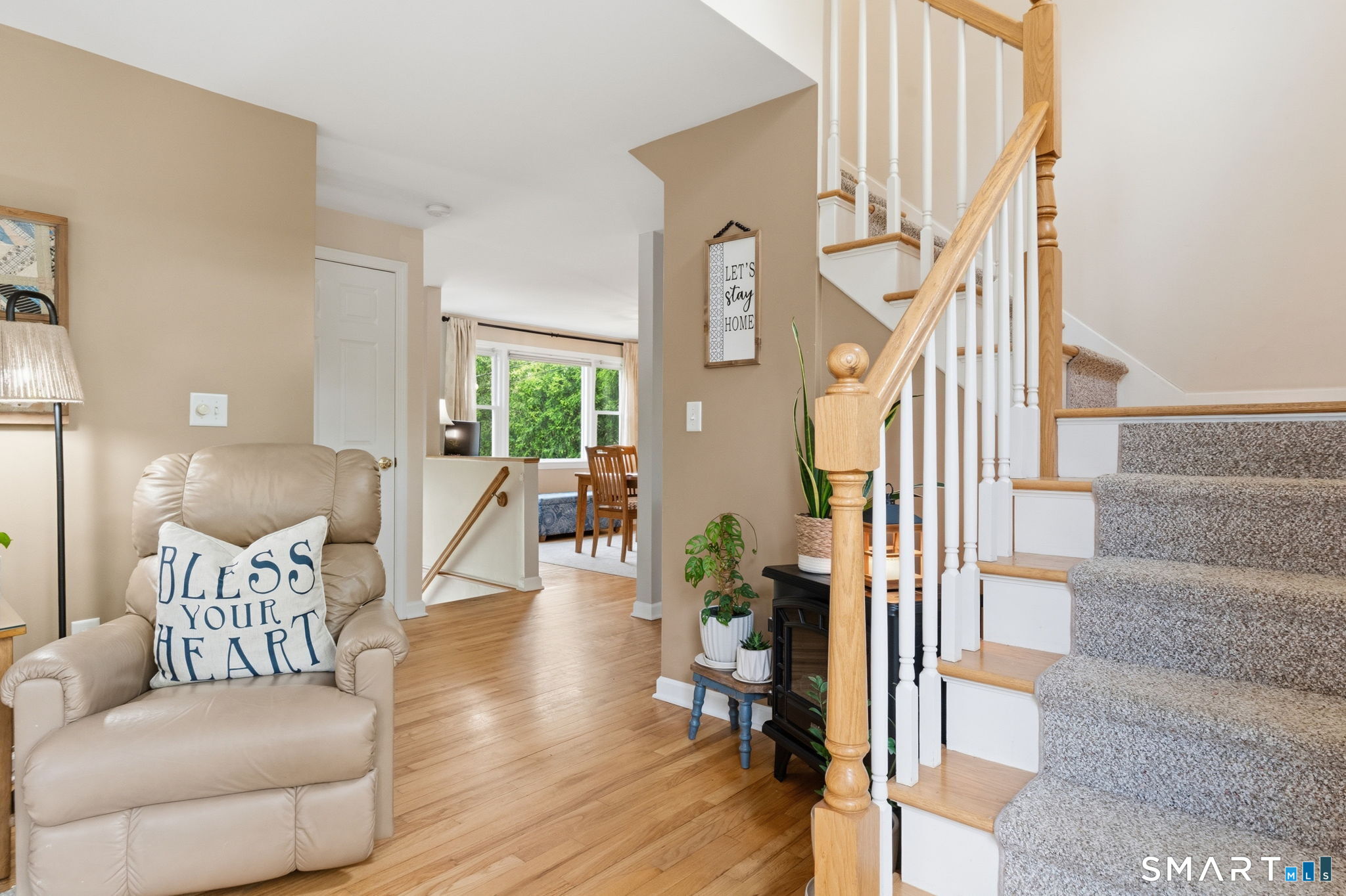 25 Forest Road East Lyme, CT 06357 - Photo 12 of 40