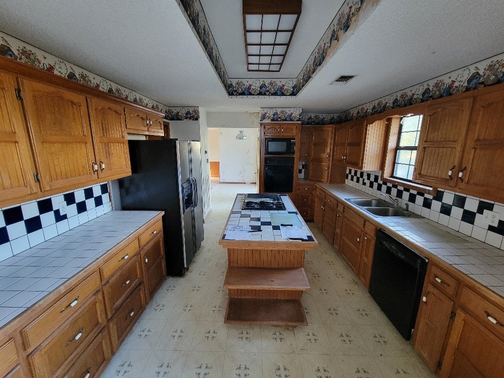 1046 Lutonsky Road Fayetteville, TX 78940 - Photo 12 of 25