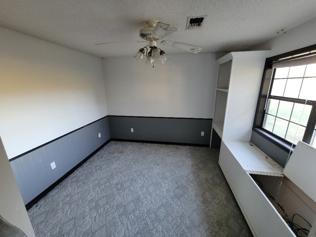 1046 Lutonsky Road Fayetteville, TX 78940 - Photo 15 of 25