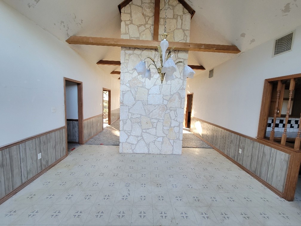 1046 Lutonsky Road Fayetteville, TX 78940 - Photo 9 of 25