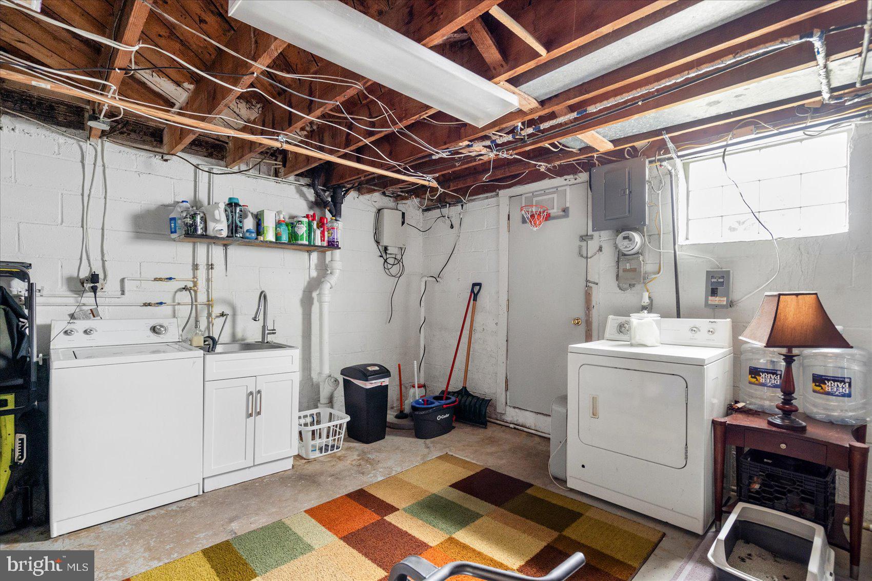 909 Arncliffe Road Baltimore, MD 21221 - Photo 19 of 32 Gallery Image 19
