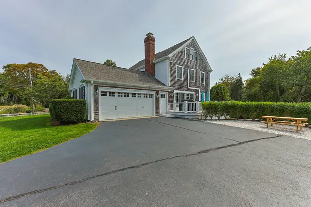 $1,495,000 | 3 Pinefield Lane, South Dennis, MA 02660