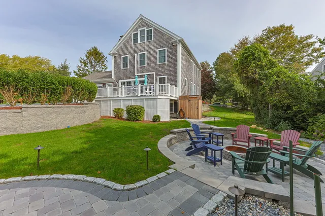 $1,495,000 | 3 Pinefield Lane, South Dennis, MA 02660