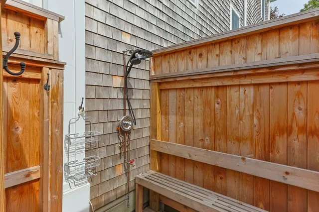 $1,495,000 | 3 Pinefield Lane, South Dennis, MA 02660