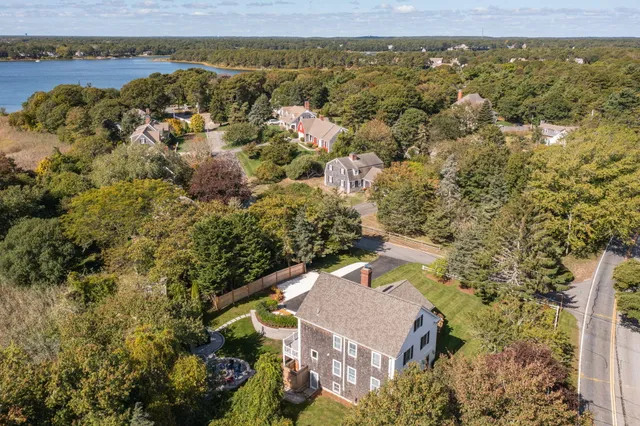 $1,495,000 | 3 Pinefield Lane, South Dennis, MA 02660