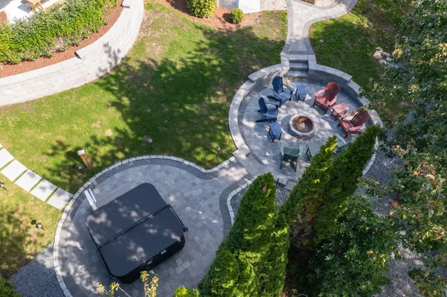 $1,495,000 | 3 Pinefield Lane, South Dennis, MA 02660