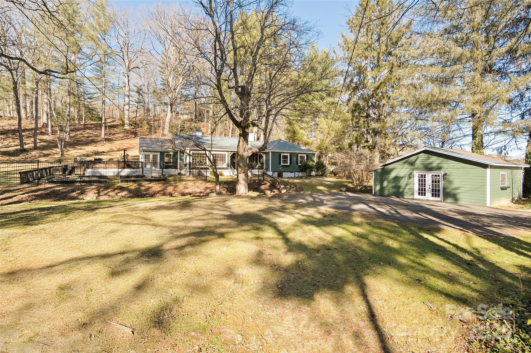 182 Timothy Lane Waynesville, NC 28786 - Photo 4 of 43