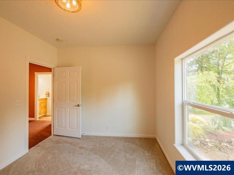 33842 Brewster Road Lebanon, OR 97355 - Photo 21 of 38