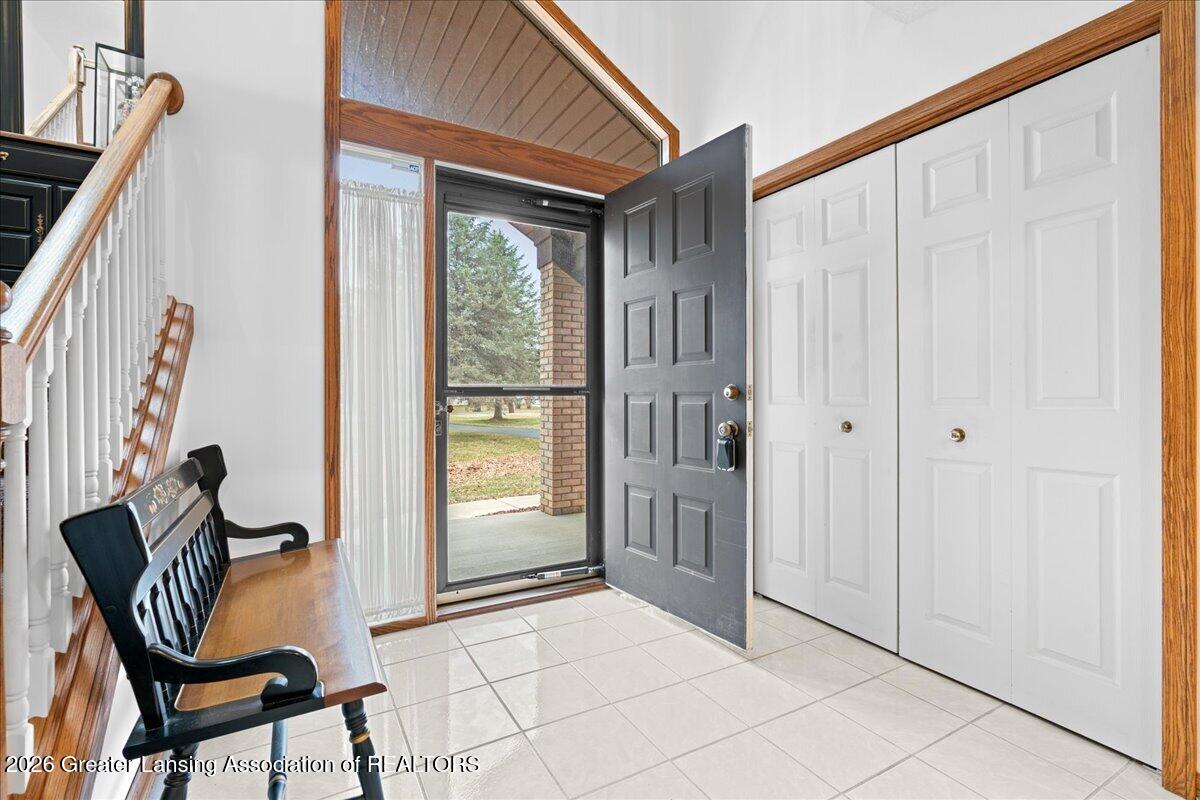 1840 East Round Lake Road Dewitt, MI 48820 - Photo 10 of 59 15-Media Jett - 40