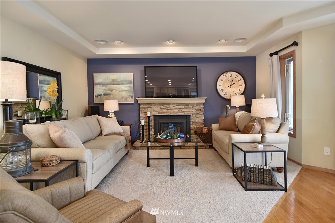 17310 Sylvester Road Southwest Burien, WA 98166 - Photo 11 of 25 Gallery Image 11