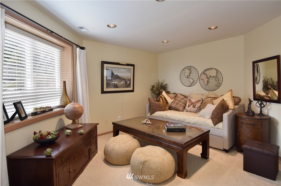 17310 Sylvester Road Southwest Burien, WA 98166 - Photo 17 of 25 Gallery Image 17