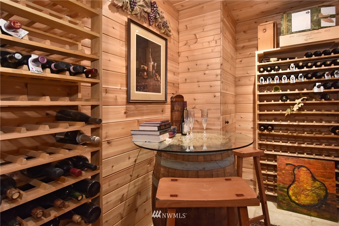 17310 Sylvester Road Southwest Burien, WA 98166 - Photo 23 of 25 Gallery Image 23