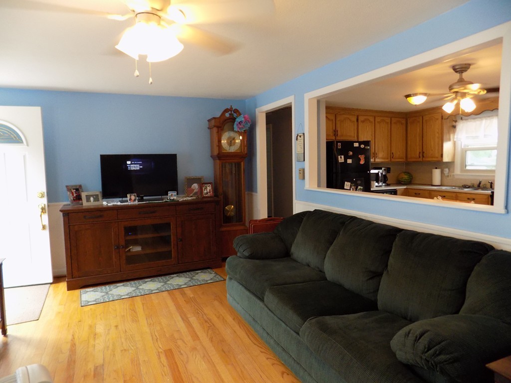 103 Spikenard Circle Springfield, MA 01129 - Photo 2 of 22 Gallery Image 2