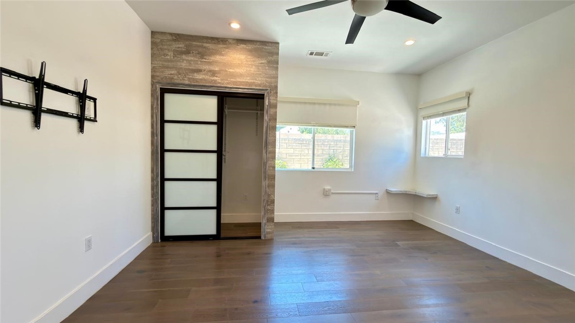21224 West Rinaldi Chatsworth, CA 91311 - Photo 17 of 72