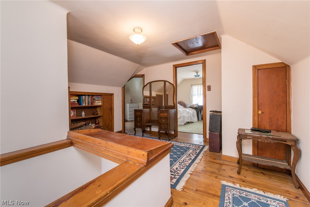 3731 Highland Road Cleveland, OH 44111 - Photo 16 of 21 Gallery Image 16