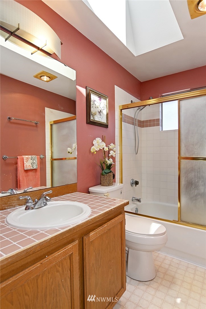 5170 Northeast 20th Street Renton, WA 98059 - Photo 13 of 13