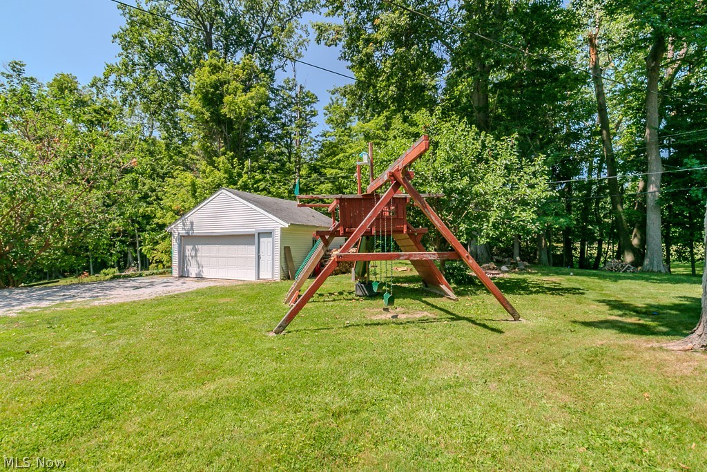 5084 Forest Road Mentor, OH 44060 - Photo 30 of 34