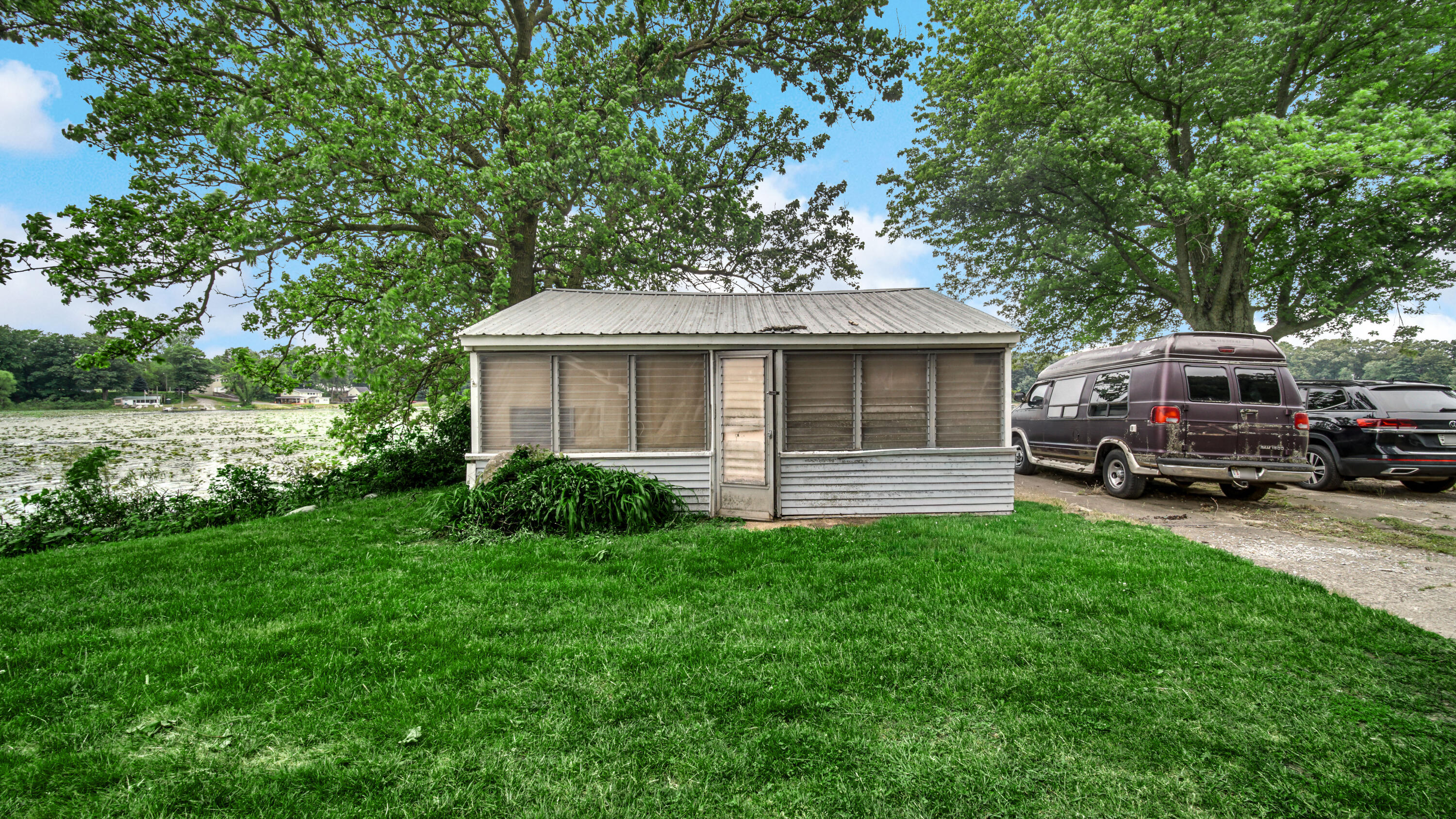 1556 West Severs Road La Porte, IN 46350 - Photo 31 of 32 3000x1688