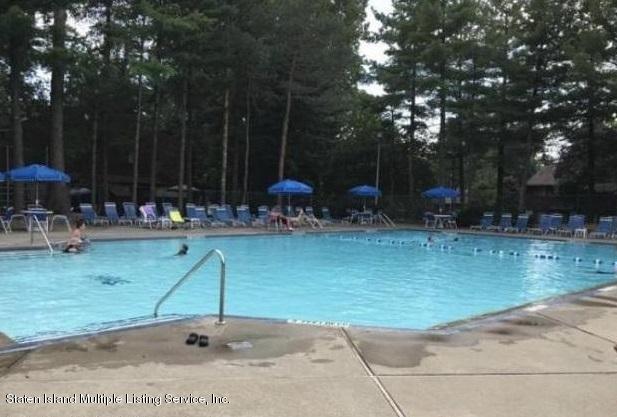 21 Rumson Road Staten Island, NY 10314 - Photo 17 of 22 Pool
