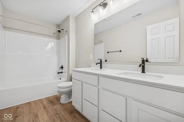 $354,990 | 5102 Triple Crown Way, Indianapolis, IN 46237