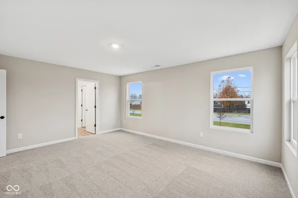 $334,990 | 5102 Triple Crown Way, Indianapolis, IN 46237