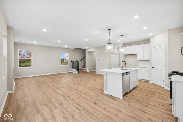 $354,990 | 5102 Triple Crown Way, Indianapolis, IN 46237