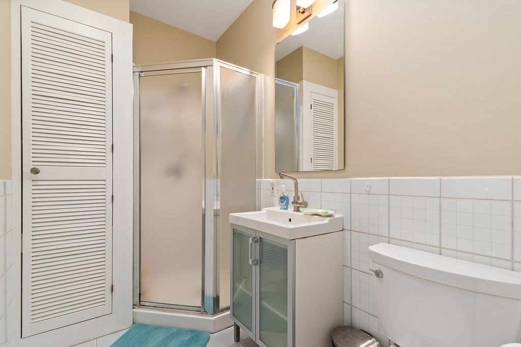 3 Upland Road, Unit 2 Brookline, MA 02445 - Photo 18 of 33