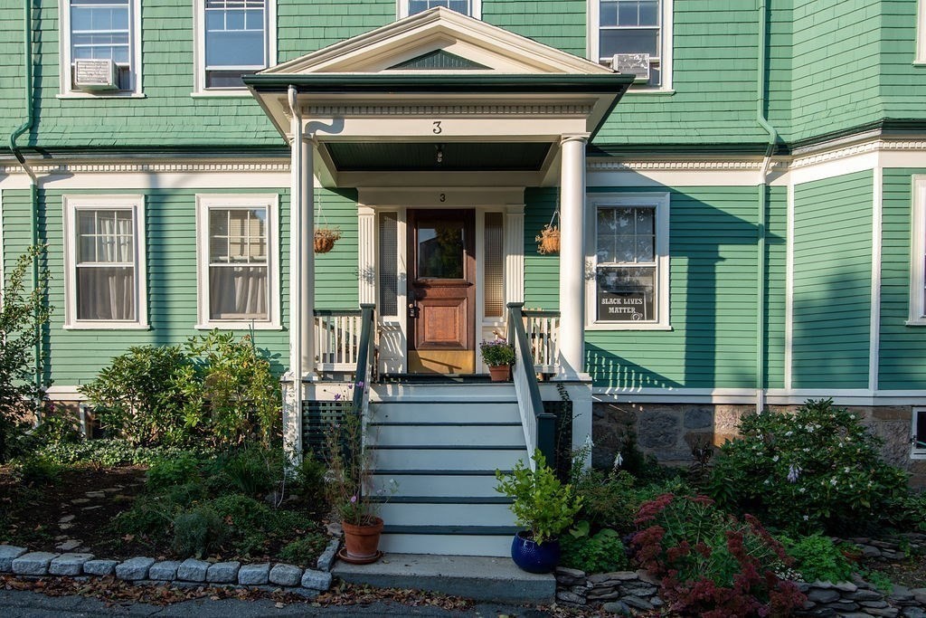 3 Upland Road, Unit 2 Brookline, MA 02445 - Photo 27 of 33