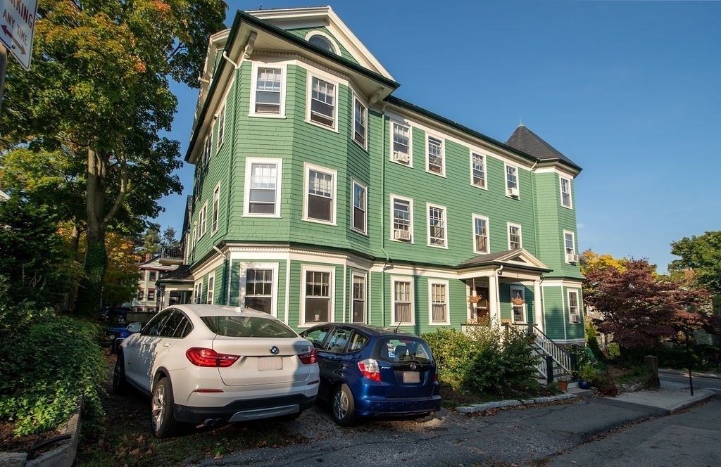 3 Upland Road, Unit 2 Brookline, MA 02445 - Photo 28 of 33