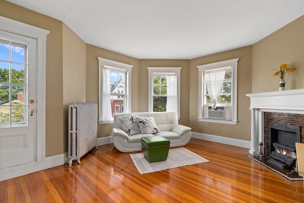 3 Upland Road, Unit 2 Brookline, MA 02445 - Photo 3 of 33