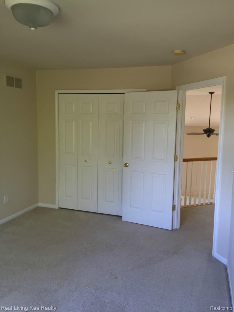 1403 Tulberry Circle Rochester, MI 48306 - Photo 23 of 64 2015-05-22 16.41