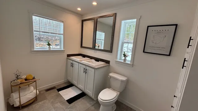 $389,900 | 6 Berry Farms Road, Unit 6, Sturbridge, MA 01566