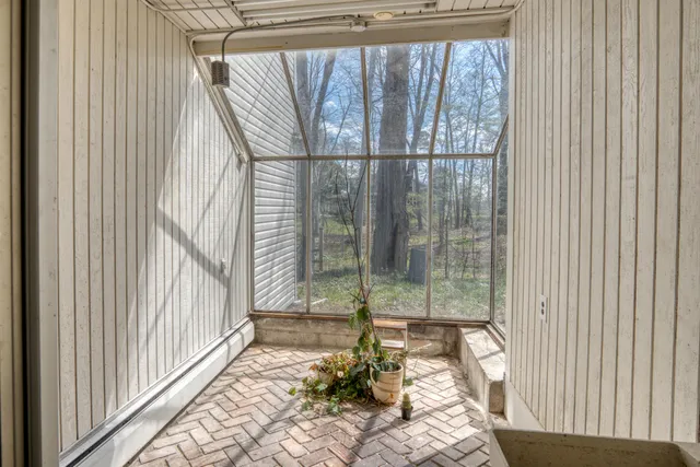 $385,000 | 20425 Thornapple Lane, Big Rapids, MI 49307