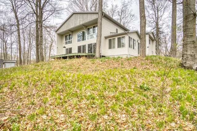 $385,000 | 20425 Thornapple Lane, Big Rapids, MI 49307